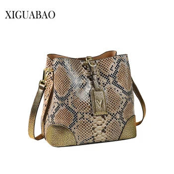 Новата модерна дамска чанта със змеевидным модел, европейската дизайнерска кожена чанта на рамото, жените брандираната луксозна чанта през рамо