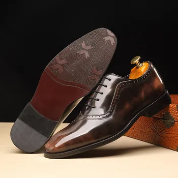 Четири сезона нови обувки в стил дерби, мъжки ежедневни кожени обувки с остър пръсти дантела, Европа и Великобритания, голям размер P106